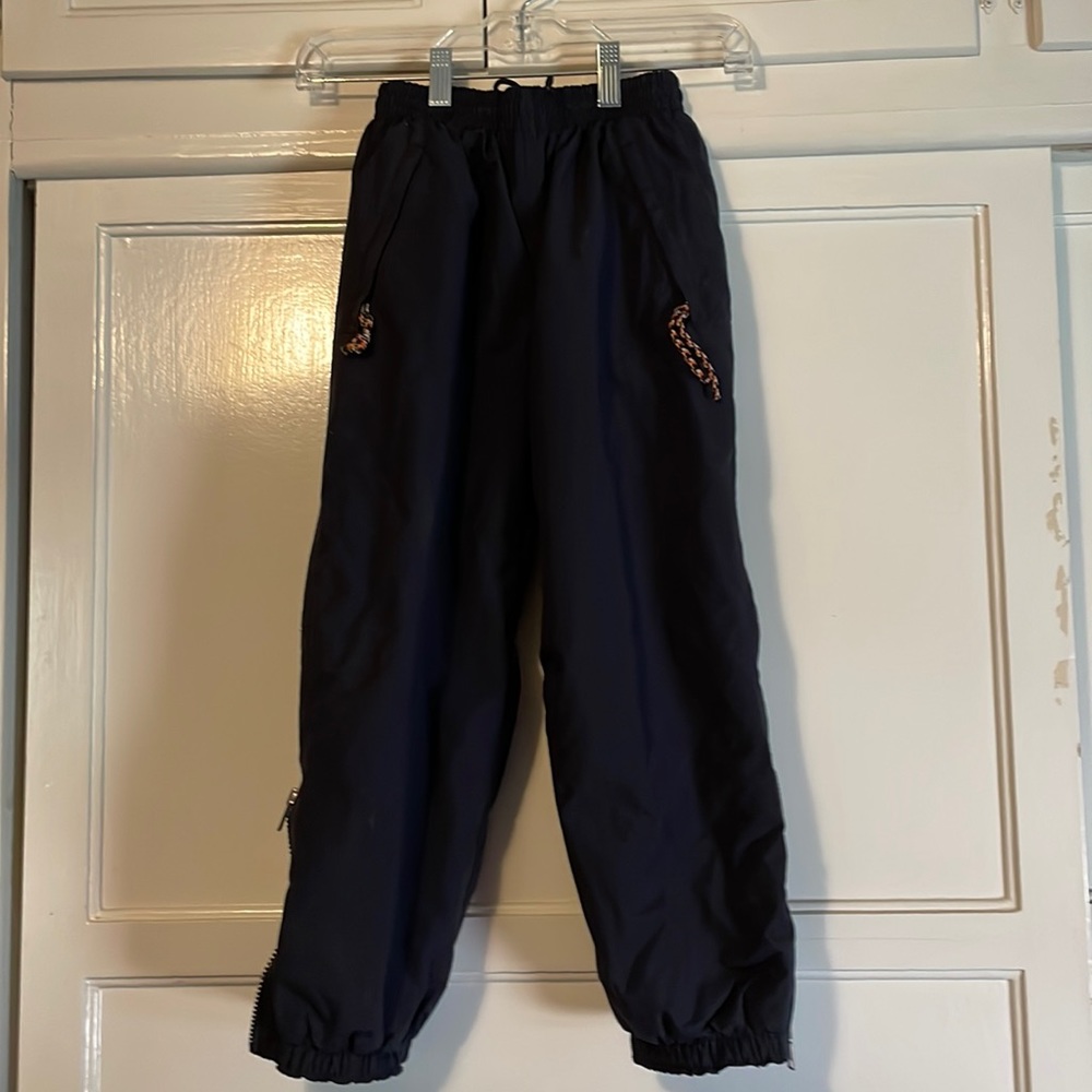 Patagonia kid’s ski pants size 8